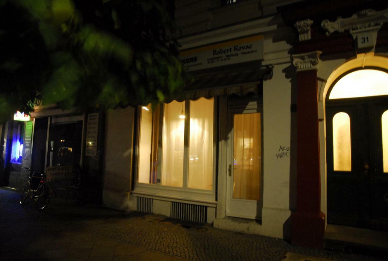 Ladenwohnung In Kreuzberg Mit Parkplatz In Einer Tiefgarage Berlin Extérieur photo